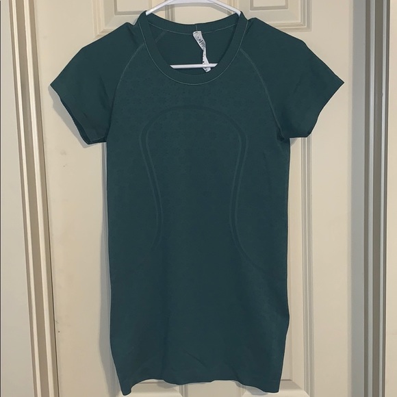 lululemon athletica Tops - Lululemon Green Top - WORN ONCE